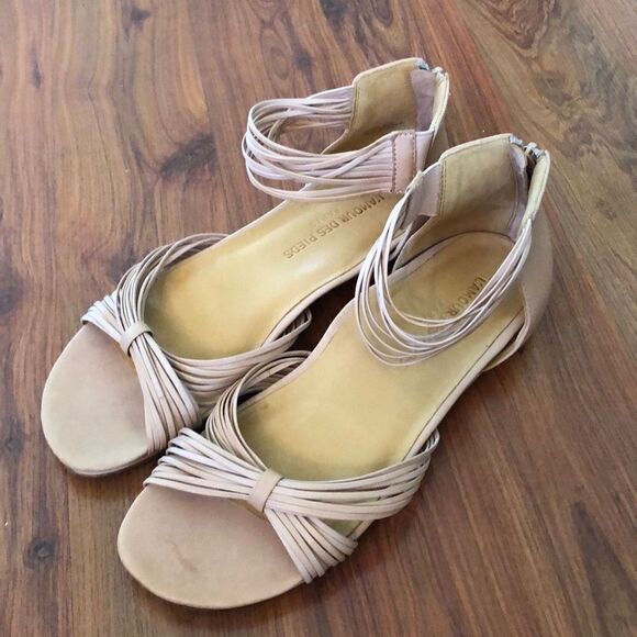 L’amour Des Pieds Paris Beige, leather ankle strap sandals, size 8.5 ￼ - Picture 1 of 6